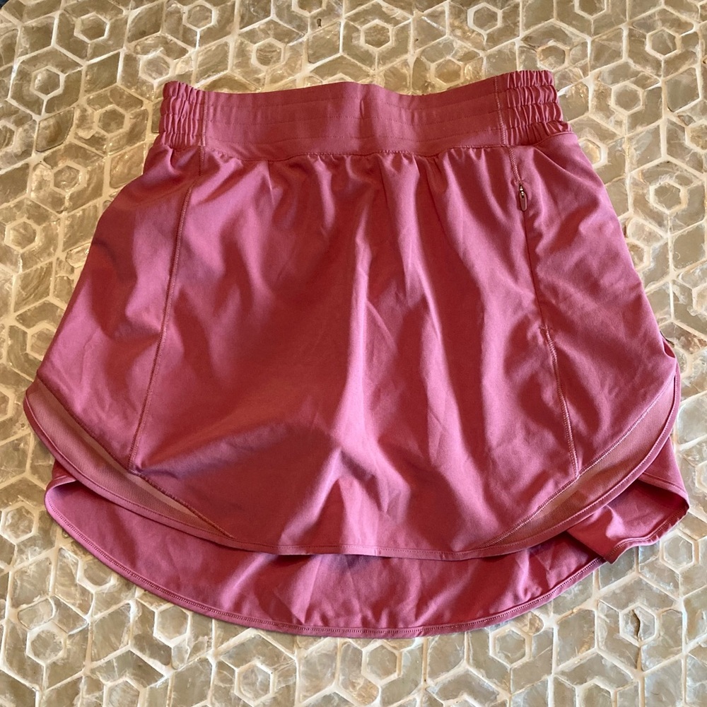 Lululemon Hotty Hot High-Rise Skirt in ‘Brier Rose’ - Picture 2 of 10